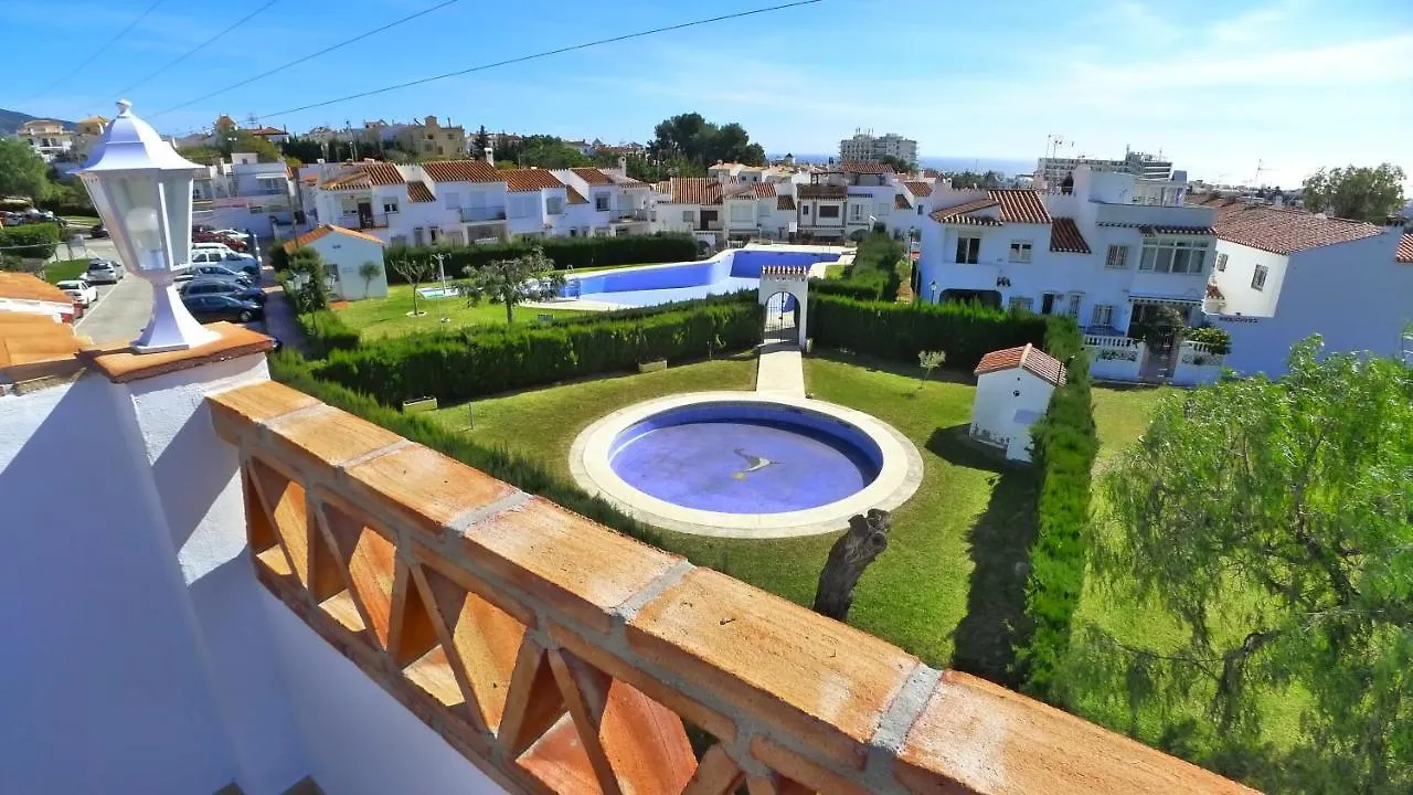 Villa Casa Vista Bella - Sleeps 9 Nerja